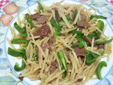 牛肉大和煮缶と筍とピーマン炒め☆